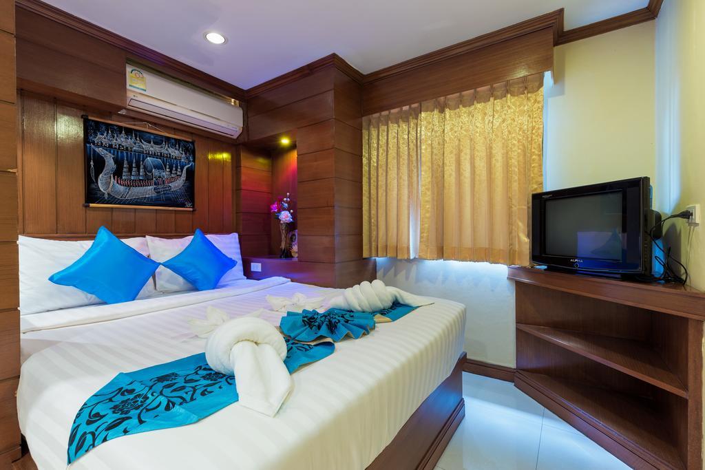 Pr芭东公寓 Patong 外观 照片