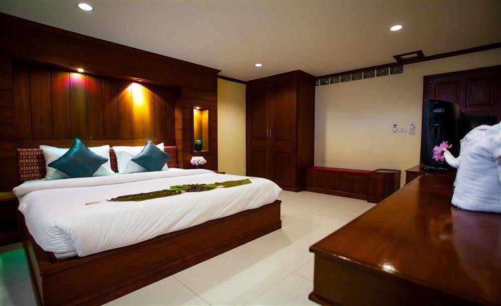 Pr芭东公寓 Patong 外观 照片