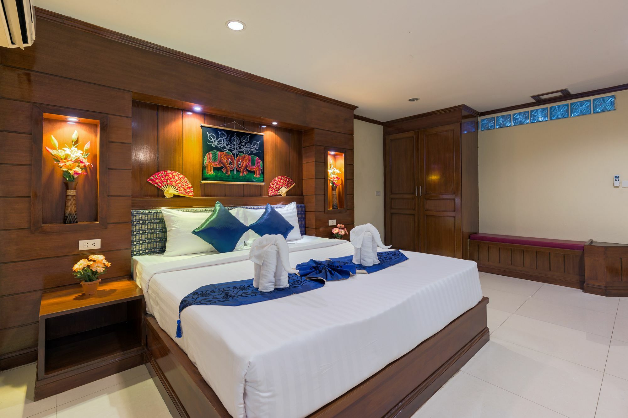 Pr芭东公寓 Patong 外观 照片